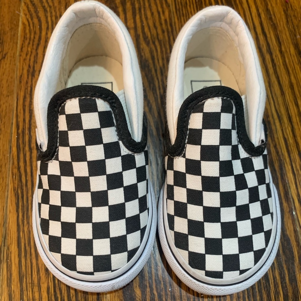 checkered Vans toddler
